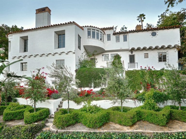 Inside a Spanish-Style Villa With A Sweet Celebrity Pedigree